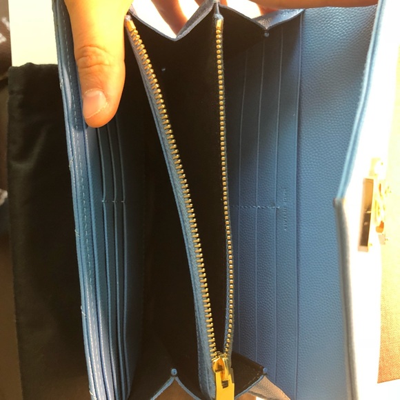 YSL Saint Laurent Monogram Logo Leather Wallet - Picture 3 of 8